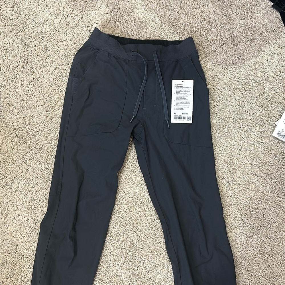 Lululemon ABC jogger Men's XS